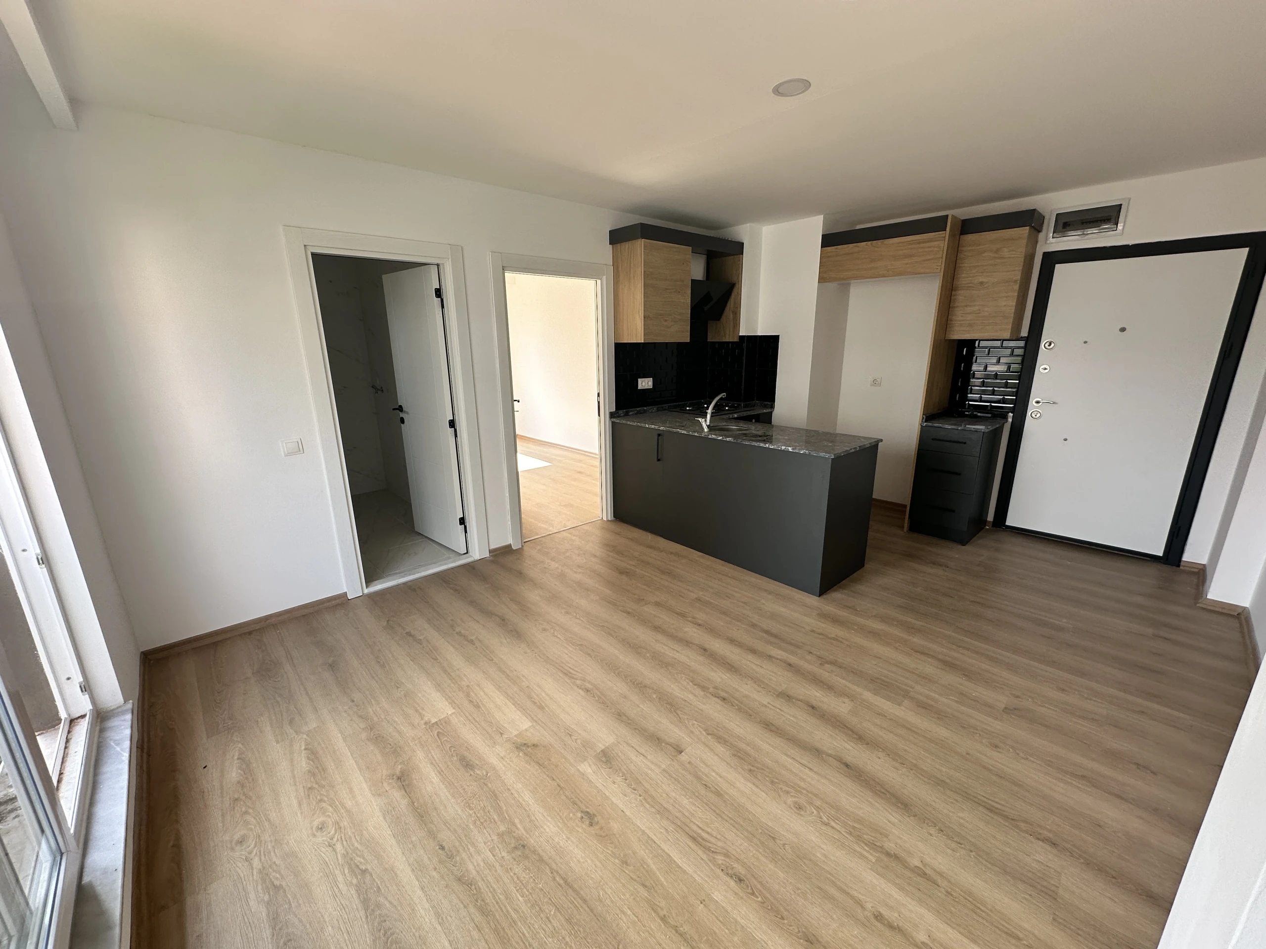 Satılık daire 43 m², 2nd floor/2 kat. Varsak , Antalya. 